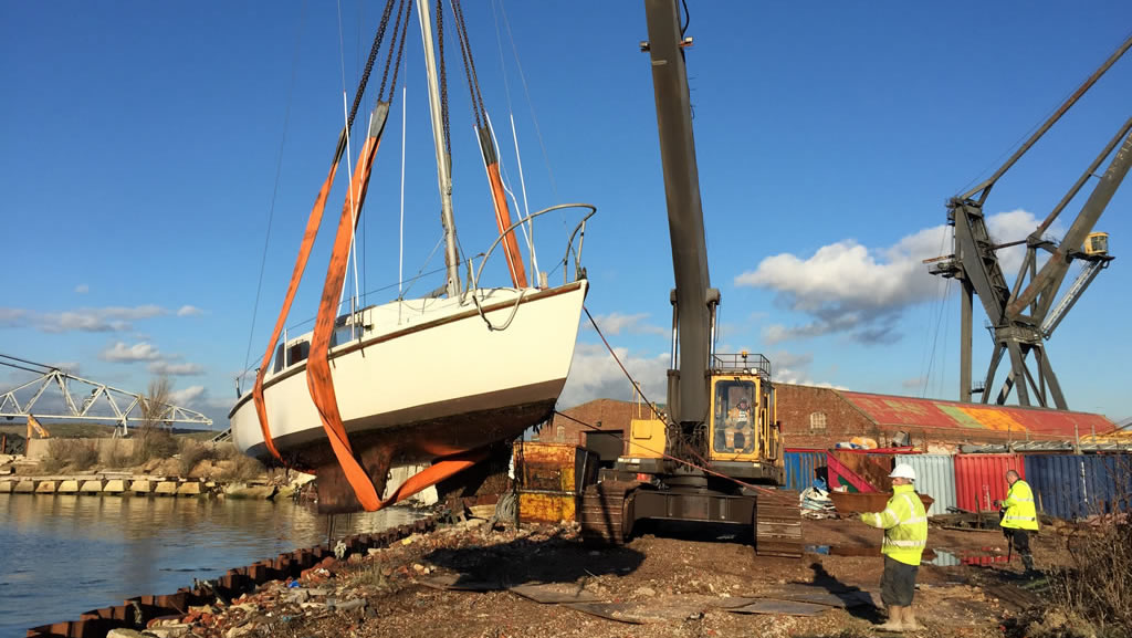 Scrap Your Boat - Boat Lift at our Yard